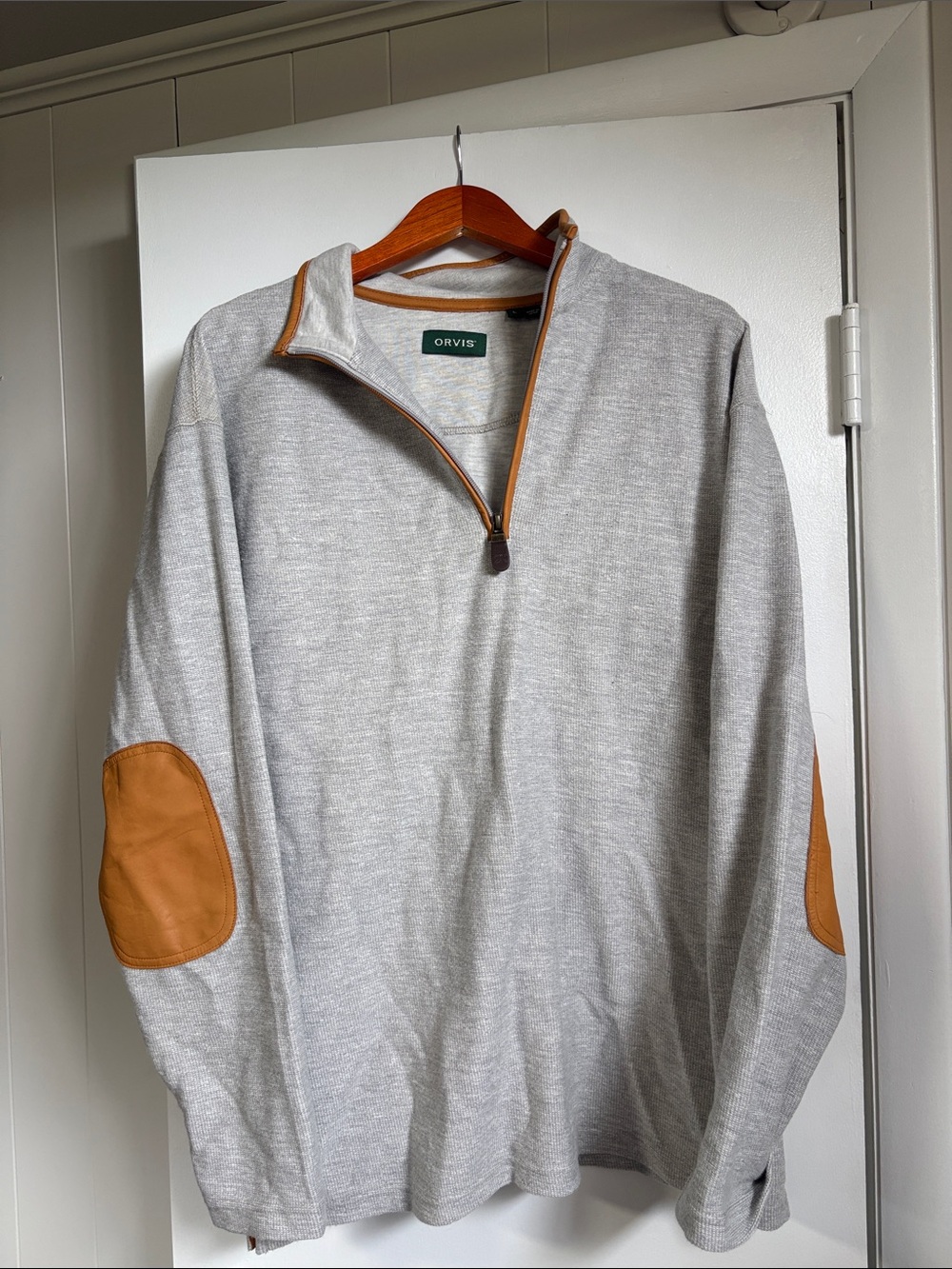 Orvis Men's Light Gray Quarter-Zip Sweater with Tan Elbow Patches